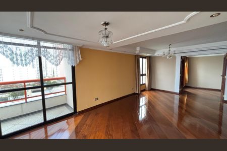 Apartamento à venda com 180m², 3 quartos e 2 vagas Apartamento à venda com 180m², 3 quartos e 2 vagasSala