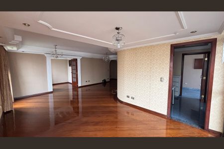 Apartamento à venda com 180m², 3 quartos e 2 vagas Apartamento à venda com 180m², 3 quartos e 2 vagasSala