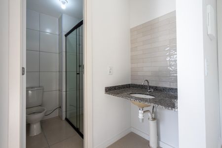 Apartamento para alugar com 34m², 2 quartos e sem vagaBanheiro