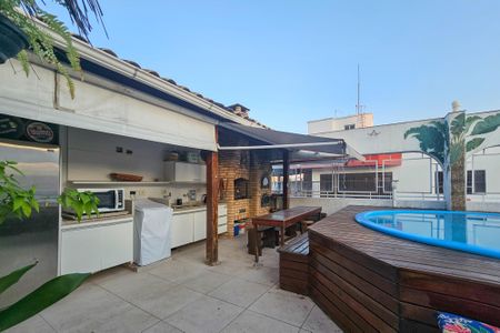 Apartamento para alugar com 140m², 2 quartos e 1 vaga Apartamento para alugar com 140m², 2 quartos e 1 vagaÁrea de Lazer privativa