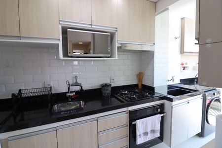 Apartamento à venda com 48m², 2 quartos e 2 vagasCozinha e Área de Serviço