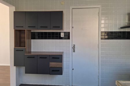 Apartamento à venda com 80m², 2 quartos e 1 vaga Apartamento à venda com 80m², 2 quartos e 1 vagaCozinha