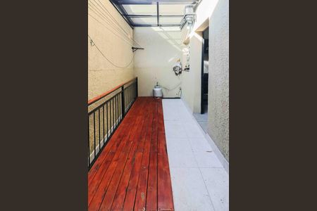 Casa à venda com 120m², 2 quartos e 2 vagas Casa à venda com 120m², 2 quartos e 2 vagasAcesso Área de Serviço