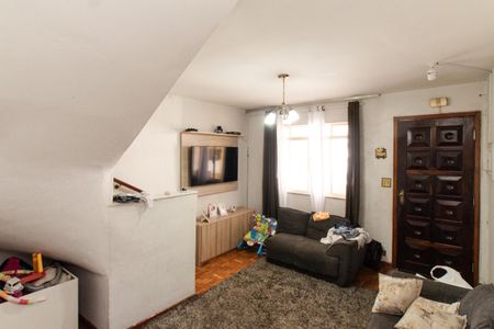 Sala de casa à venda com 3 quartos, 200m² em Vila Cachoeira, São Paulo