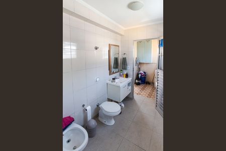 Casa à venda com 200m², 3 quartos e 1 vagaBanheiro 1