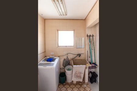 Casa à venda com 200m², 3 quartos e 1 vagaÁrea de Serviço