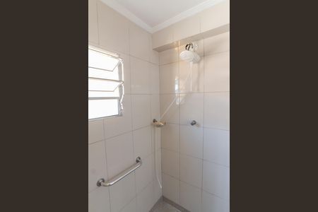 Casa à venda com 200m², 3 quartos e 1 vagaBanheiro 1