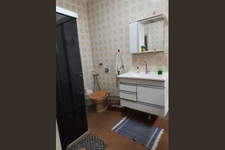 Casa à venda com 281m², 3 quartos e 2 vagas