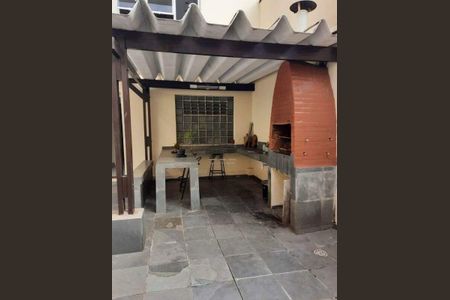 Casa à venda com 281m², 3 quartos e 2 vagas