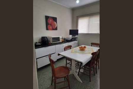 Casa à venda com 281m², 3 quartos e 2 vagas