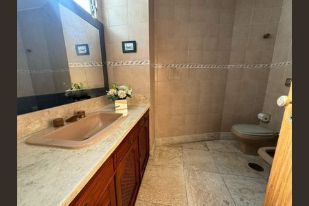 Apartamento à venda com 184m², 4 quartos e 3 vagas