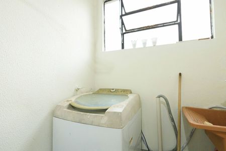 Apartamento à venda com 64m², 2 quartos e 1 vagaÁrea de Serviço