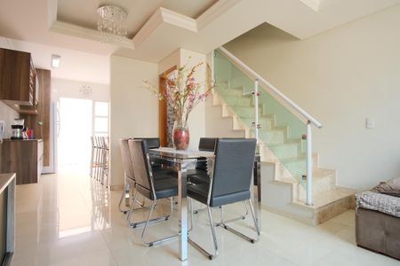 Sala de casa de condomínio à venda com 3 quartos, 163m² em Vila Aricanduva, São Paulo