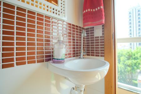 Casa de condomínio à venda com 163m², 3 quartos e 2 vagasLavabo do Terraço