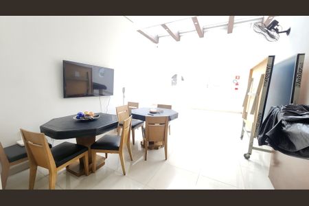 Apartamento para alugar com 167m², 3 quartos e 3 vagas Apartamento para alugar com 167m², 3 quartos e 3 vagasÁrea comum - Sala de Jogos