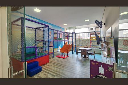 Apartamento para alugar com 167m², 3 quartos e 3 vagas Apartamento para alugar com 167m², 3 quartos e 3 vagasBrinquedoteca