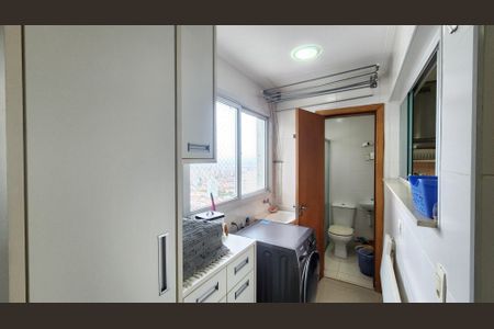 Apartamento para alugar com 167m², 3 quartos e 3 vagas Apartamento para alugar com 167m², 3 quartos e 3 vagasÁrea de Serviço