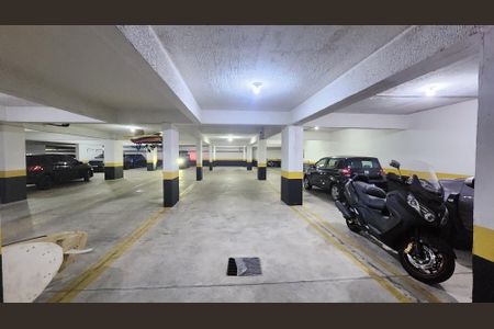 Apartamento para alugar com 167m², 3 quartos e 3 vagas Apartamento para alugar com 167m², 3 quartos e 3 vagasGaragem