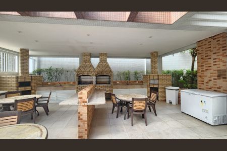 Apartamento para alugar com 167m², 3 quartos e 3 vagas Apartamento para alugar com 167m², 3 quartos e 3 vagasÁrea comum - Churrasqueira