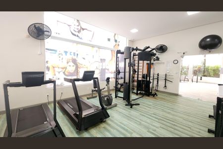 Apartamento para alugar com 167m², 3 quartos e 3 vagas Apartamento para alugar com 167m², 3 quartos e 3 vagasÁrea comum - Academia