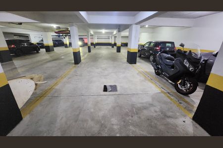 Apartamento para alugar com 167m², 3 quartos e 3 vagas Apartamento para alugar com 167m², 3 quartos e 3 vagasGaragem