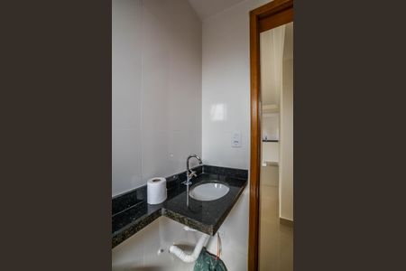 Apartamento à venda com 60m², 2 quartos e sem vaga Apartamento à venda com 60m², 2 quartos e sem vagaBanheiro Social
