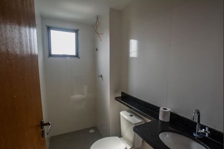 Apartamento à venda com 60m², 2 quartos e sem vaga Apartamento à venda com 60m², 2 quartos e sem vagaBanheiro Social