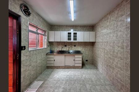 Casa à venda com 125m², 3 quartos e 2 vagas Casa à venda com 125m², 3 quartos e 2 vagasCozinha
