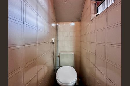 Casa à venda com 125m², 3 quartos e 2 vagas Casa à venda com 125m², 3 quartos e 2 vagasBanheiro de Serviço