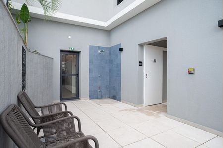 Studio à venda com 26m², 1 quarto e sem vaga Studio à venda com 26m², 1 quarto e sem vagaÁrea comum - Ducha da Piscina