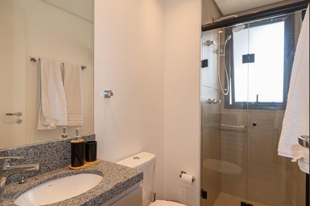 Studio à venda com 26m², 1 quarto e sem vaga Studio à venda com 26m², 1 quarto e sem vagaBanheiro Social