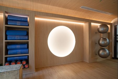 Studio à venda com 26m², 1 quarto e sem vaga Studio à venda com 26m², 1 quarto e sem vagaÁrea comum - Sala de Pilates