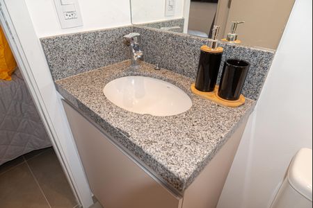 Studio à venda com 26m², 1 quarto e sem vaga Studio à venda com 26m², 1 quarto e sem vagaBanheiro Social