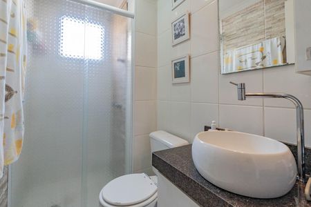 Apartamento à venda com 53m², 2 quartos e 1 vagaBanheiro Social
