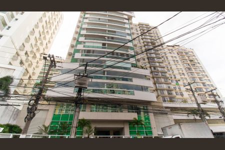 Apartamento à venda com 100m², 3 quartos e 1 vaga Apartamento à venda com 100m², 3 quartos e 1 vagaFachada