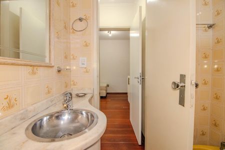 Apartamento à venda com 44m², 1 quarto e sem vaga Apartamento à venda com 44m², 1 quarto e sem vagaBanheiro