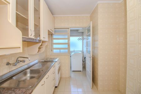 Apartamento à venda com 44m², 1 quarto e sem vaga Apartamento à venda com 44m², 1 quarto e sem vagaCozinha e Área de Serviço