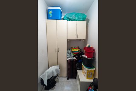 Apartamento à venda com 67m², 2 quartos e 1 vaga Apartamento à venda com 67m², 2 quartos e 1 vagaQuarto de Serviço