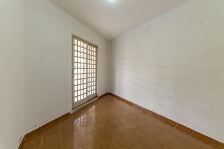 Casa à venda com 140m², 3 quartos e sem vaga Casa à venda com 140m², 3 quartos e sem vagaQuarto 2