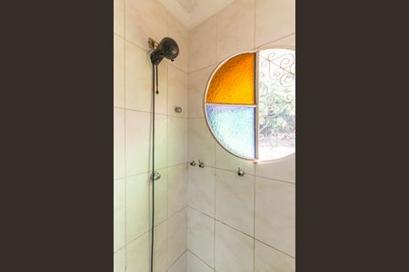 Casa à venda com 140m², 3 quartos e sem vaga Casa à venda com 140m², 3 quartos e sem vagaBanheiro