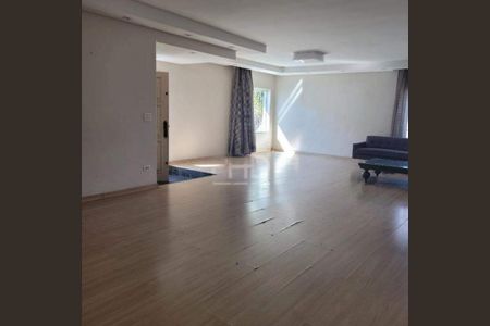 Casa à venda com 361m², 6 quartos e 5 vagas
