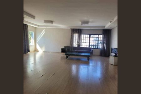 Casa à venda com 361m², 6 quartos e 5 vagas