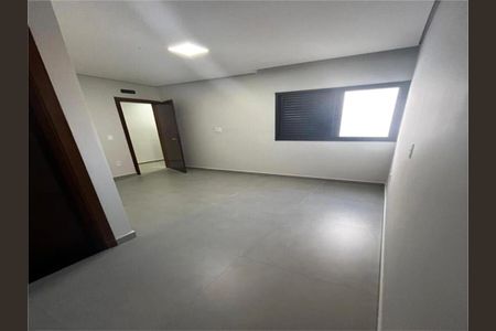 Casa à venda com 3 quartos, 164m² em Vila Camilópolis, Santo André