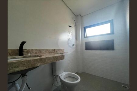 Casa à venda com 164m², 3 quartos e 4 vagas