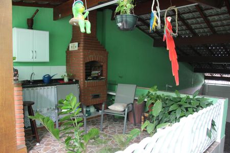 Casa para alugar com 205m², 2 quartos e 2 vagasÁrea externa e Churrasqueira