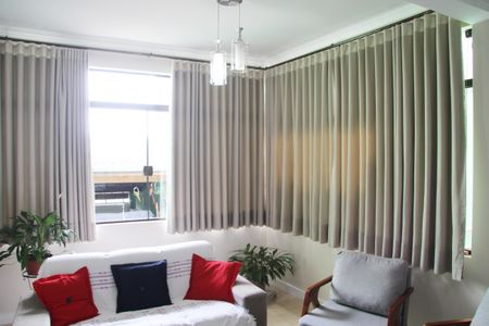 Casa para alugar com 205m², 2 quartos e 2 vagasSala de TV