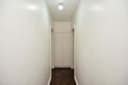 Apartamento à venda com 160m², 3 quartos e 3 vagasCorredor