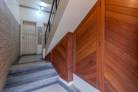 Apartamento à venda com 76m², 2 quartos e sem vagaÁrea comum