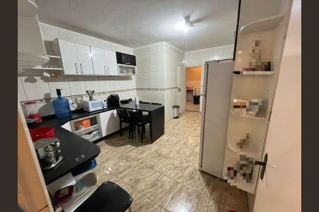 Casa à venda com 100m², 2 quartos e 1 vaga Casa à venda com 100m², 2 quartos e 1 vagaCozinha