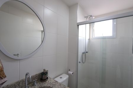 Apartamento à venda com 99m², 2 quartos e 2 vagasBanheiro da Suíte 1